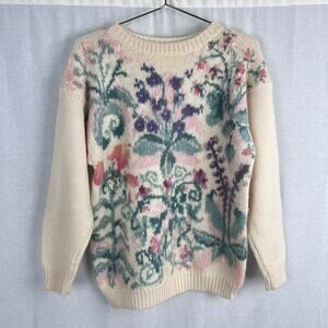 Vintage Studio Michelle Stuart Sweater Floral Embroidered Cottagecore Chunky